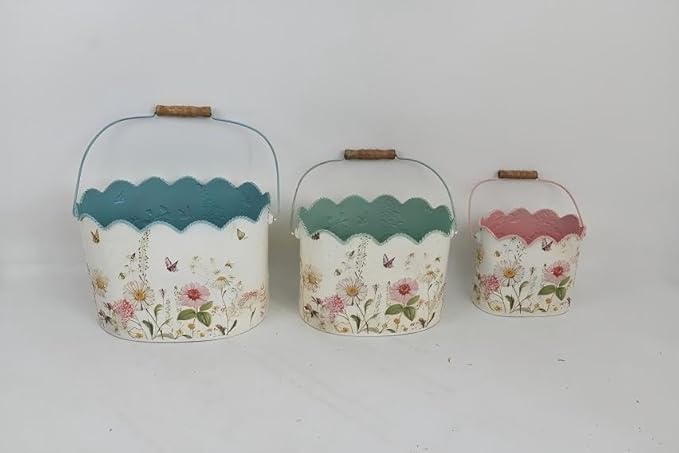 Vintage Metal Flower Planter Buckets with Handle Set of 2 Rustic Metal Flower Pots Farmhouse Plant Containers for Herb Succulent, Indoor Outdoor Garden Home Yard Bathroom Kitchen Decor (Flower#2)