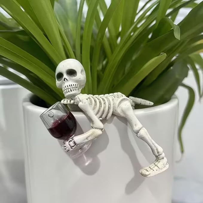Halloween Skeleton Flowerpot Decoration, Weather Resistant Resin Garden Statue (Red Cup)