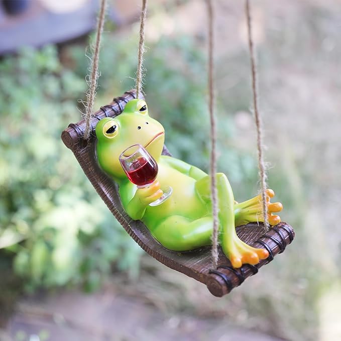 Garden Frog Statues for Garden Decor Cute Resin Hanging Decorations for Indoor Outdoor Tree Ornaments Figurines for Outside Gifts for Mother Day Christmas