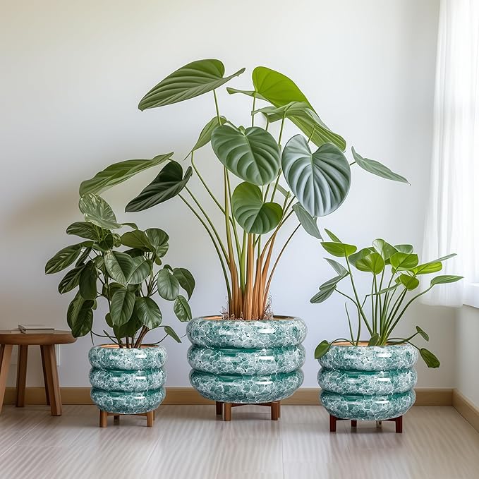 SQOWL Ceramic Planter for Indoor Plants - 10 Inch Plant Pot Indoor with Drainage Hole Large Pot for Plants Outdoor Flower Pot for Patio Decorations Outdoor Green