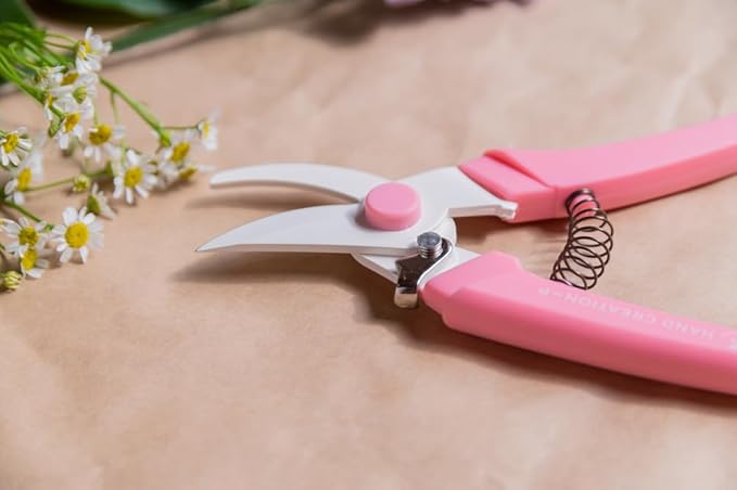 Flower shears - Professional Ultra Sharp Made in JAPAN Garden Scissors SAKAGEN HAND CREATION P-180 (Pink)