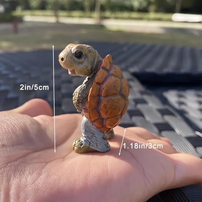 Decorative Garden Turtle Figurine, Brown and Gray Resin, Funny Peeing Design, Miniature Animal Statue for Outdoor Lawn, Patio, Garden Decor