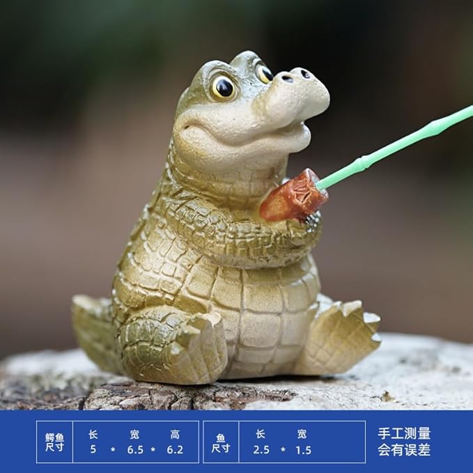 Crocodile Statue Garden Decor for Outside 2.56in,Interesting Crocodile Fishing Statue，Suitable for Easter, Indoor and Outdoor Decoration