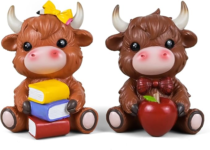 2PCS Cute Highland Cow Figurine Resin Cow Gnomes Statue for School Classroom Highland Cows Desk Decoration Book Shelf Decor Kids Students Book Lover Gifts