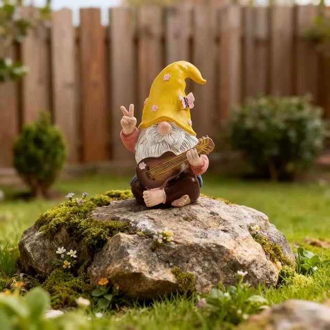 Garden Hippie Gnome Decor Statue,Funny Garden Gnomes with Peace Sign Decor Outdoor ，for House,Lawn,Patio and Porch, Gifts for Friend,Family. (Yellow)