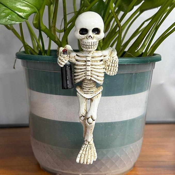 Halloween Skeleton Flowerpot Decoration, Weather Resistant Resin Garden Statue (Black Cup)