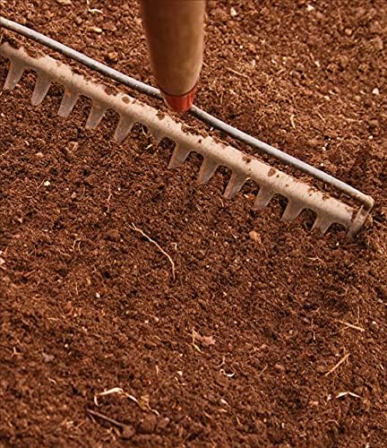 American Excelsior QuickGrass Pro Erosion Control Blanket Landscape Roll - 2-1/2'x50'