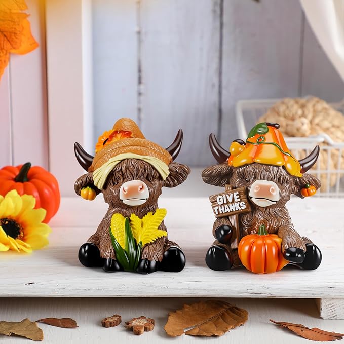 Karenhi 2 Pcs Fall Thanksgiving Day Highland Cow Figurines Harvest Pumpkin Highland Cow Gnomes Scottish Resin Statue Calf Lovers Gifts for Home Garden Kitchen Office Tiered Tray Table Decor