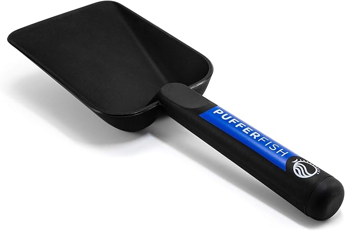 PUFFERFISH Sand Super Scoop™ | Hand Shovel for Epic Sand Castles | Super Strong & Perfectly Balanced | Adult Sized | Made of Recycled Fishing Nets
