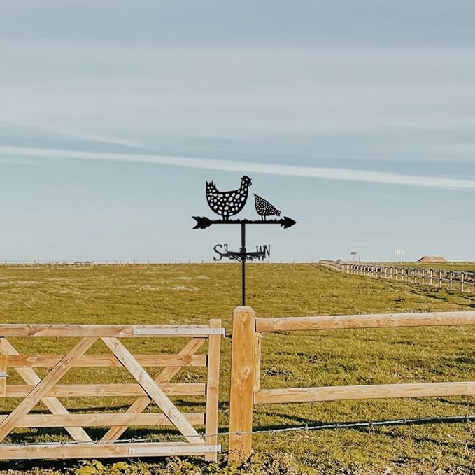 SUPERDANT Rooster Weather Vane Spotted Chicken Wind Vanes for Yard Animals Metal Weathervane Roof Mount for Gardens Outside Black Weathervanes Farmhouse Farm Barn Sheds Patio Decorations
