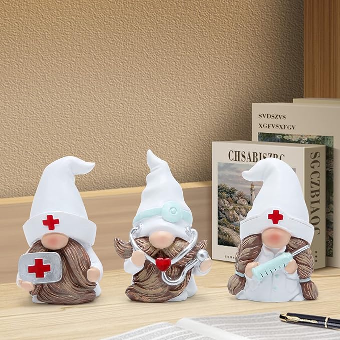 Hodao 3 PCS Doctor Home Gnome Figurines Decoration Doctor Gnomes Ornaments Scandinavian Tomte Elf Decor Gifts Summer Gnomes Figurines Home Decoration Table Hospital Nurse Gnome Decor