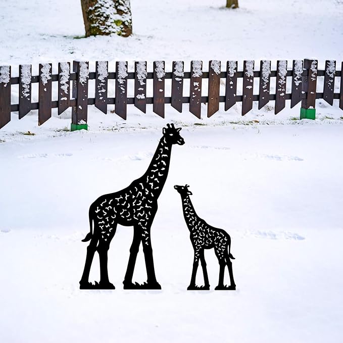Giraffe Metal Decorative Garden Stakes Giraffe Gifts for Women Men Mom Birthday Gifts Silhouette Statues for Garden Decor, Yard Art, Patio, Outside, Lawn Ornaments, Outdoor Decorations