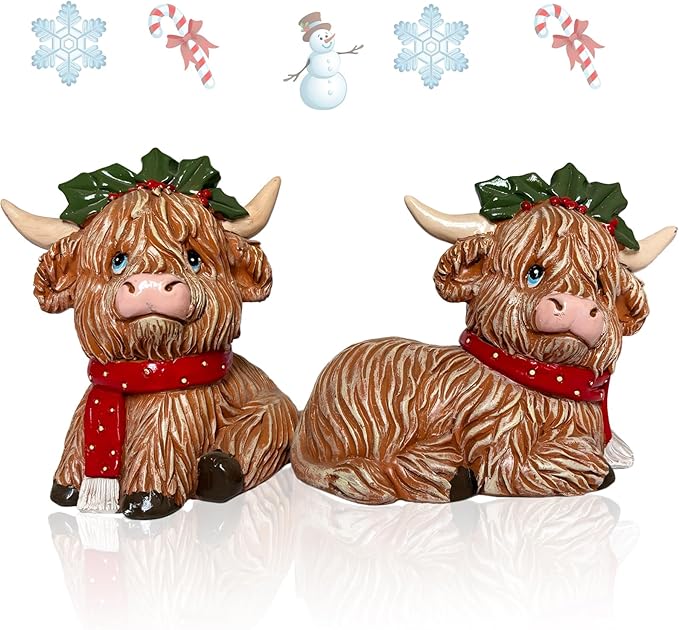 2 Pack Christmas Highland Cow Figurines Highland Cow Christmas Resin Statue with Holiday Wreath and Scarf for Garden Table Shelf Home, Tiered Tray, Mantel, Scottish Resin Statue Calf Lovers Gifts