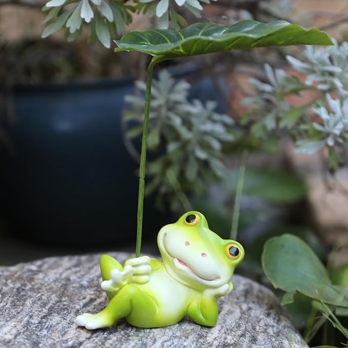 Outdoor Frog Statue 6.1in,Frog Under The Lotus Leaf Statue,Outdoor or Home Decor,Easter Decor