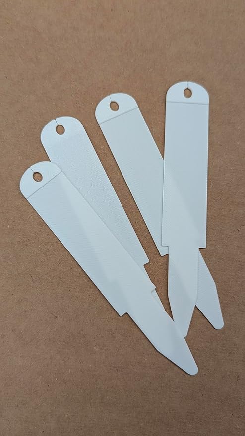 Gathering Moss Premium Plant Tags (50-Pack) – Weather-Resistant Garden Labels with Hanging Slot & Alignment Ledge – Recessed Writing Panel for P-Touch or Marker – Reusable Indoor/Outdoor 3D-Printed