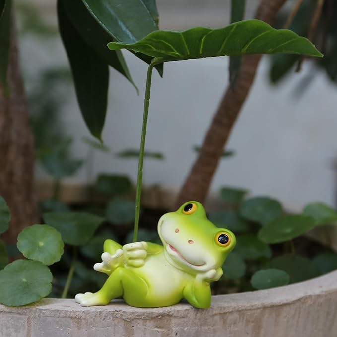 Outdoor Frog Statue 6.1in,Frog Under The Lotus Leaf Statue,Outdoor or Home Decor,Easter Decor