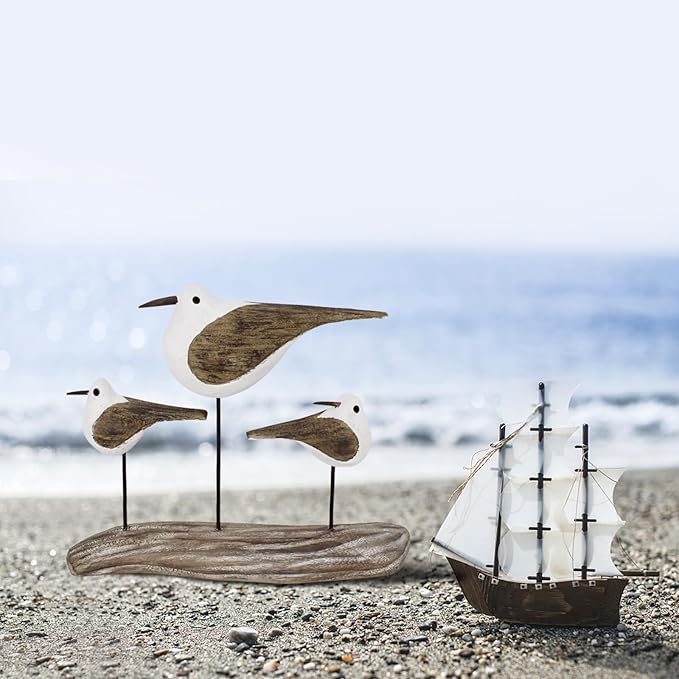 Aecipl Wooden Sea Bird Statue Seagull On Stand Decor Nautical Coastal Birds Sculpture Indoor Outdoor Animal Figurine Beach Themed Decoration Rustic Home Art for Bedroom Garden (D)