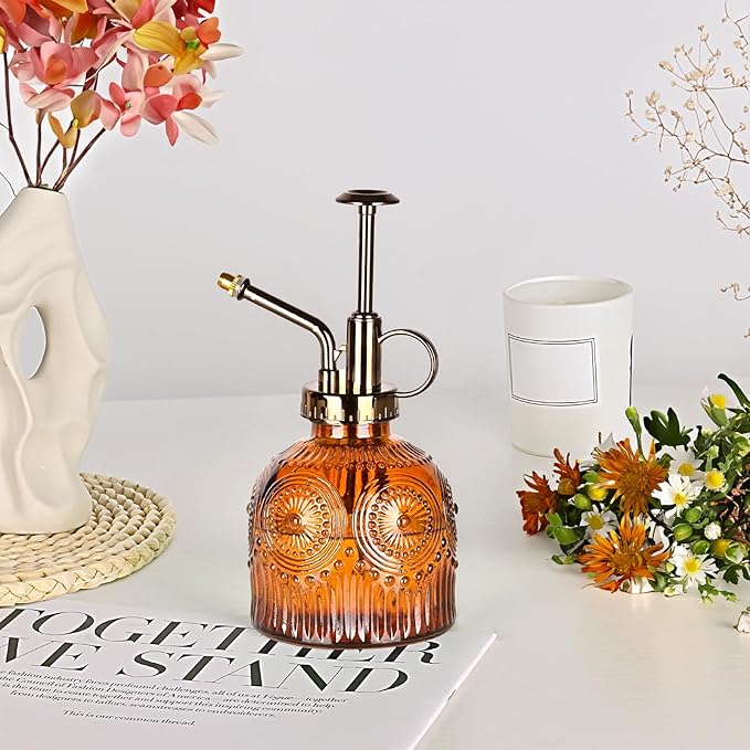 Glass Plant Mister Spray Bottle, Vintage Plant Spritzer, Succulent Watering Bottle Glass with Top Pump, Small Plants Sprayer Watering Can for Indoor Outdoor House - Brown