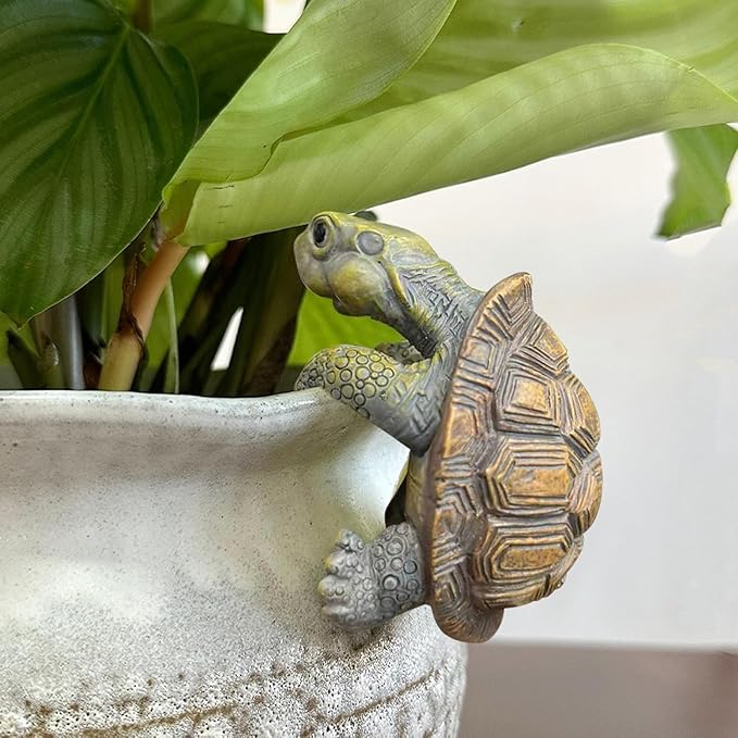 Cute Climbing Tortoise Flower Pot Huggers, Turtle Figurines Plant Decorations for Pots, Resin Turtle Flower Pot Decorations, Fairy Garden Accessories, Fish Tank Planter Edge Craft Decor (Tortoise)