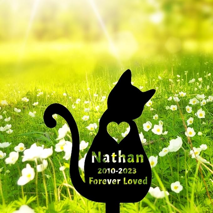Personalized Cat Memorial Garden Stake, Custom Memorial Grave Marker for Outdoor Decor, Metal Cat Stake Garden Marker, Animal Silhouette Cat Art Lawn Grave Stake