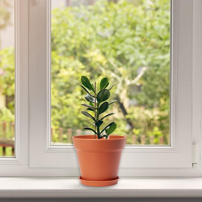 4 inch Plant Pots 16 Pack, Small Plant Pots with Drainage Holes and Tray, Thickened Indoor Planters Seedlings Pots for Flowers, African Violet, Succulent and All House Plants, Terracotta