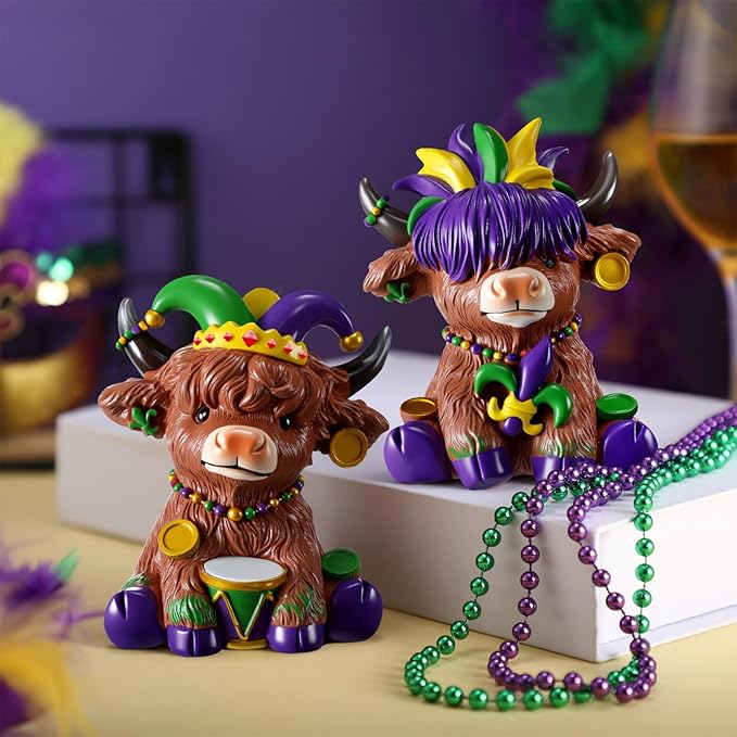 Karenhi 2 Pcs Highland Cow Figurines Mardi Gras Feathers Mask Drum Beads Highland Cow Gnomes Scottish Resin Statue Calf Lovers Gifts for Carnival Home Garden Kitchen Office Tiered Tray Table Decor