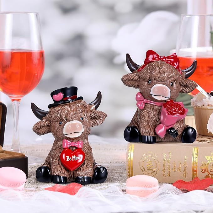 Karenhi 2 Pcs Valentine's Day Highland Cow Figurines Love Heart Rose Highland Cow Gnomes Scottish Resin Statue Calf Lovers Romantic Gifts for Valentines Home Kitchen Office Tiered Tray Table Decor