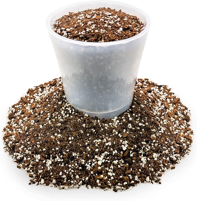 Gardenera House Plant and Tropical Plant Potting Soil - Re-Potting Soil for All Types of Indoor House Plants - 4 Quart Bag