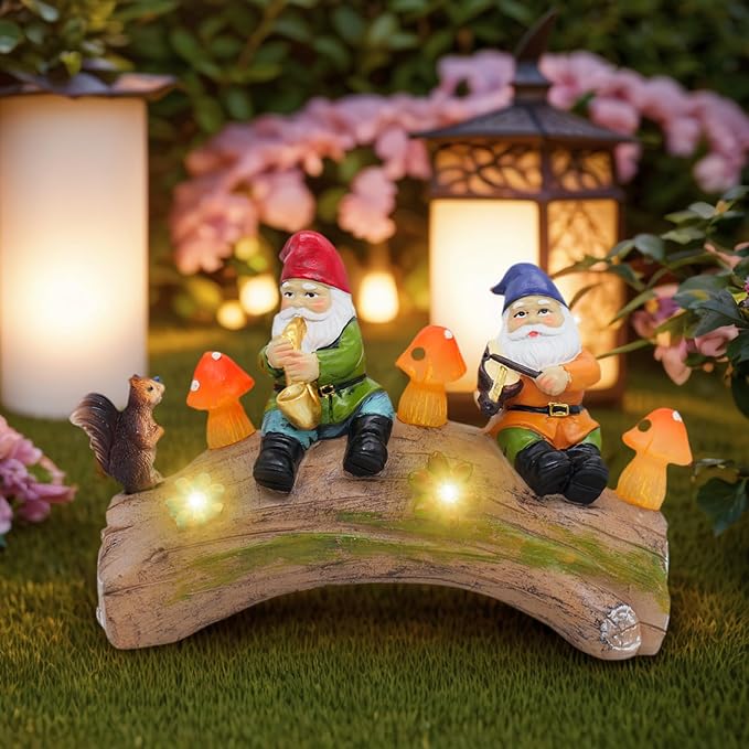 Garden Gnome Statues Decor with Solar Lights, Outdoor Decorations for Yard Porch Lawn Balcony Patio, Housewarming Gifts