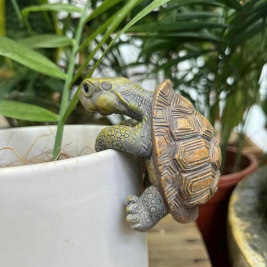 Cute Climbing Tortoise Flower Pot Huggers, Turtle Figurines Plant Decorations for Pots, Resin Turtle Flower Pot Decorations, Fairy Garden Accessories, Fish Tank Planter Edge Craft Decor (Tortoise)
