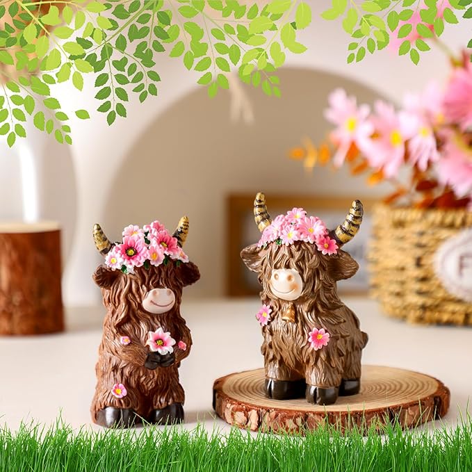 2 Pcs Highland Cow Figurines Decor Daisy Flower Highland Cow Gnomes Resin Statue Calf Lovers Gifts for Farmhouse Home Garden Kitchen Office Tiered Tray Table Decor