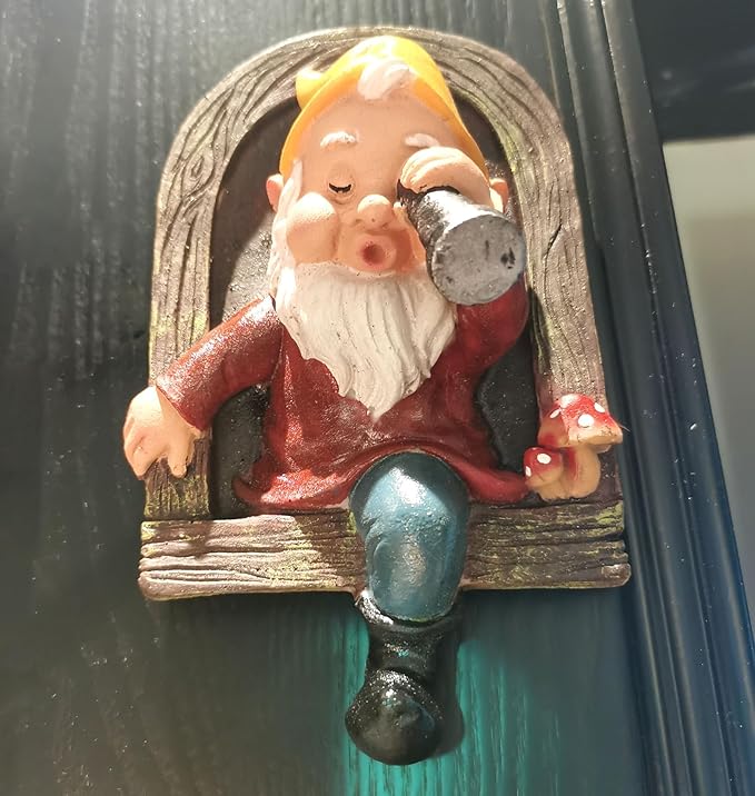 Garden Gnome Open The Door Garden Decor Resin Tree Faces Decor Outdoor Fairy Garden Patio Lawn Porch (Red Telescope)