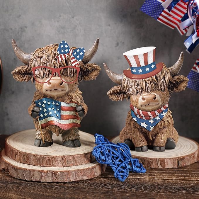 Karenhi 2 Pcs Veterans Day Highland Cow Figurines Patriotic American Flag Highland Cow Gnomes Red White and Blue Scottish Resin Statue for Home Garden Kitchen Office Tiered Tray Table Decor