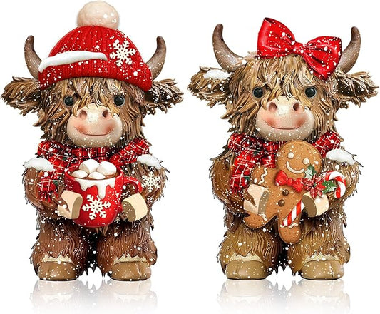 2 Pcs Christmas Highland Cow Figurines Decor Cow Gnomes with Santa Hat Christmas Resin Statue Calf Lovers Gifts for Farmhouse Home Garden Bathroom Kitchen Office Tiered Tray Table Decor