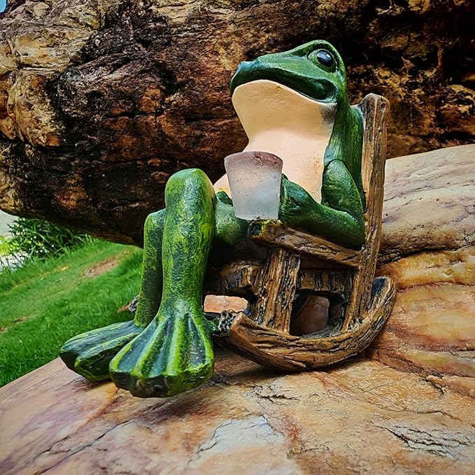 Miniature Frog Garden Statue Outdoor Decorations Figurine Light Fairy Garden Accessories Solar Frog Decor Art for Yard, Lawn,Balcony, Unique