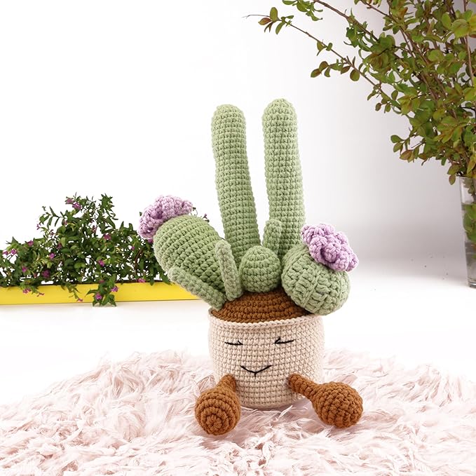 Interesting Cactus Crochet Lovely Cactus Plants, Suitable for Refueling Gifts, Birthday Gifts, Party Home Decoration Photography Props (Purple)