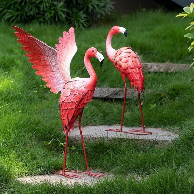 Natelf Flamingo Garden Statues Outdoor Decor, Set of 2 Metal Flamingo Yard Art with Spread & Folded Wings, Weather-Resistant Pink Flamingo Lawn Sculpture for Patio, Backyard - Gift for Women, Mom
