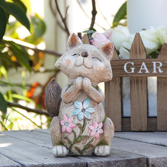 Fox Statue for Garden Decor, Garden Statue with Solar Power Light for Outdoor Patio Porch Lawn Yard Backyard Oudside Indoor Shelf Decoration,Praying Fox Sculptures & Statues Woman