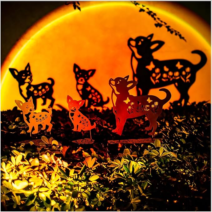 Dog Metal Decorative Garden Stakes Chihuahua Dog Gifts for Women Men Mom Birthday Gifts Silhouette Statues for Garden Decor, Yard Art, Patio, Outside, Lawn Ornaments, Outdoor Decorations