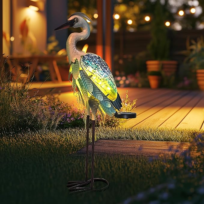 HONGLAND Solar Heron Metal Crane Statue Garden Heron Sculpture, Glass Outdoor Crane Yard Art Coastal Ocean Bird Decor 24 Inch Lawn Ornament for Backyard Porch Patio Decor（Green）
