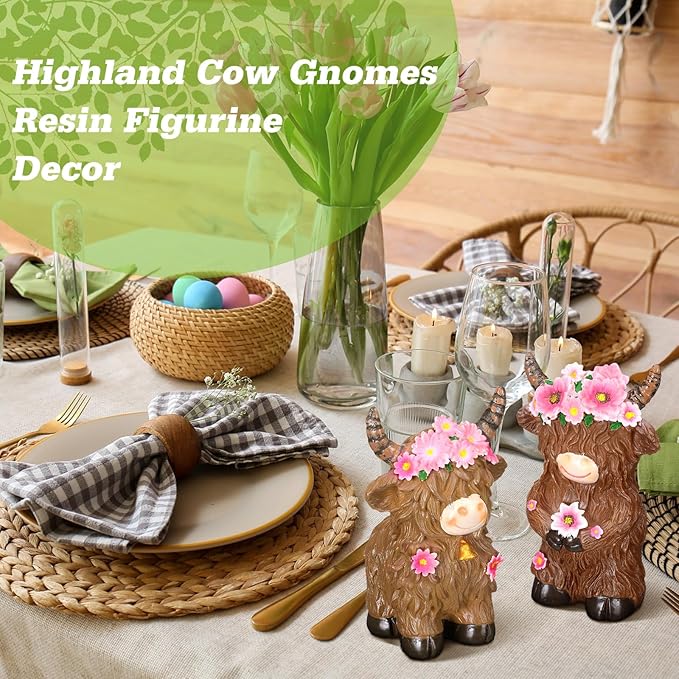 2 Pcs Highland Cow Figurines Decor Daisy Flower Highland Cow Gnomes Resin Statue Calf Lovers Gifts for Farmhouse Home Garden Kitchen Office Tiered Tray Table Decor