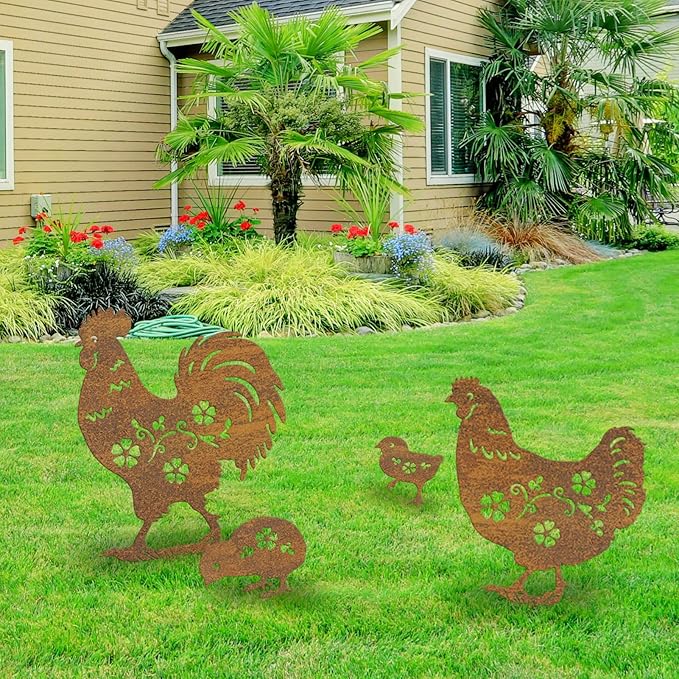 Metal Chicken Garden Decor Outdoor, Chicken Gifts for Women/Men/Chicken Lovers Gifts,Black Chicken Silhouette Statues Garden Decor for Outdoor Decor,Yard Art,Backyard,Patio,Lawn Ornaments (Gold)