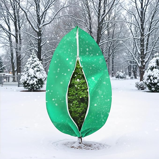 Plant Covers Freeze Protection, 2 Pack 47''×71'' Green Frost Cloths Blankets with Zipper Drawstring Shrub Tree Covers for Winter Outdoor Plants Freeze Protection