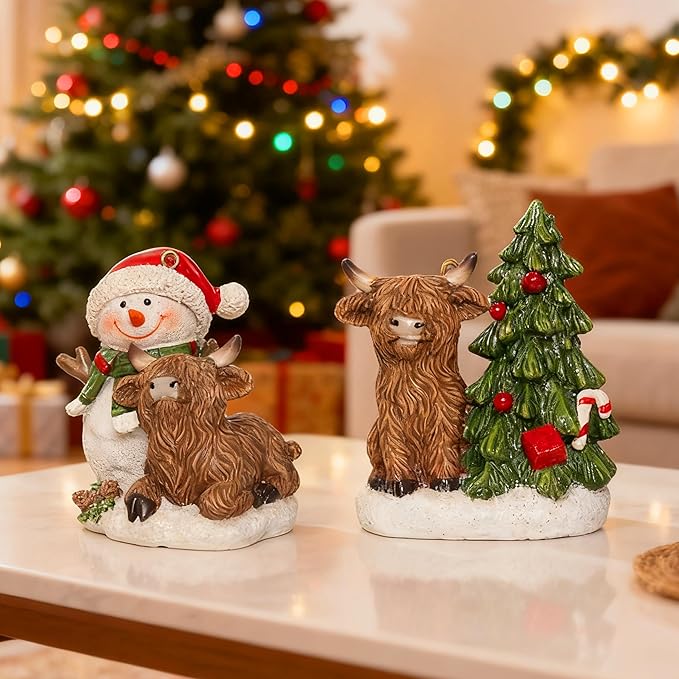 Christmas Highland Cow Figurines Decor, 2 PCS Small Christmas Cows with Snowman/Tree, Hanging Ornaments Xmas Resin Statue for Garden Bathroom Kitchen Home Table Decorations