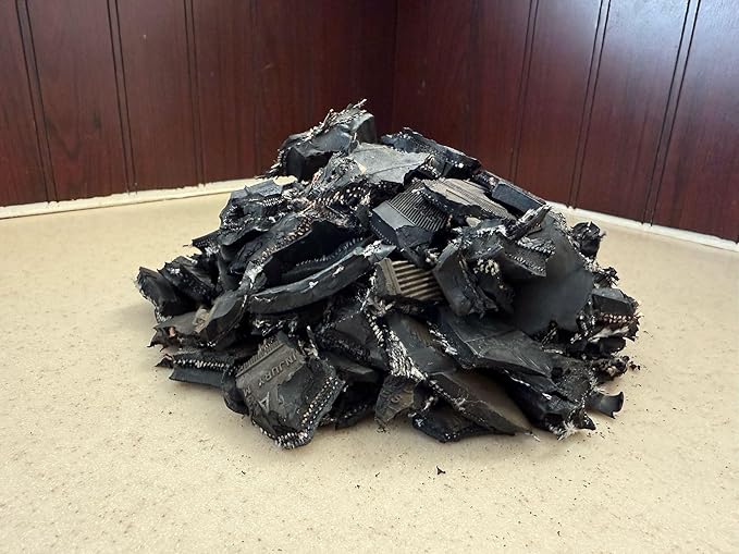 – 100% Wire-Free Premium Grade Nugget Rubber Mulch for Playgrounds & Landscaping | Safe for Kids & Pets, No Replacement Needed, Ultra Durable | Natural, 20 lb (0.8 cu ft)