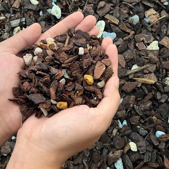 Organic Orchid Potting Mix, Mixture of Perlite, Pine Bark, Volcanic Rock, Coconut Coir, Pine Needle Soil, and 7 Other Components+Orchid Sphagnum Moss (3 QT)