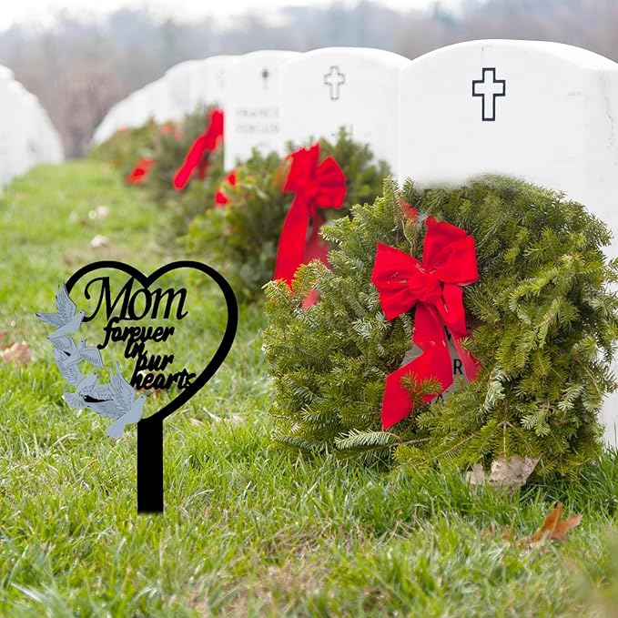 11 inch Metal Mom Memorial Stake Grave Decorations for Cemetery Gravesite Sympathy Markers Waterproof Memorial Gifts for Loss of Mother Tombstones Plaque Outdoors Lawn Yard Decor