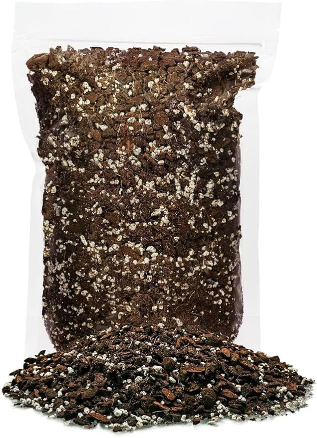 GARDENERA Monstera Obliqua Potting Soil - Enhanced Aeration and Drainage for Optimal Growth by Gardenera - 3 Quart