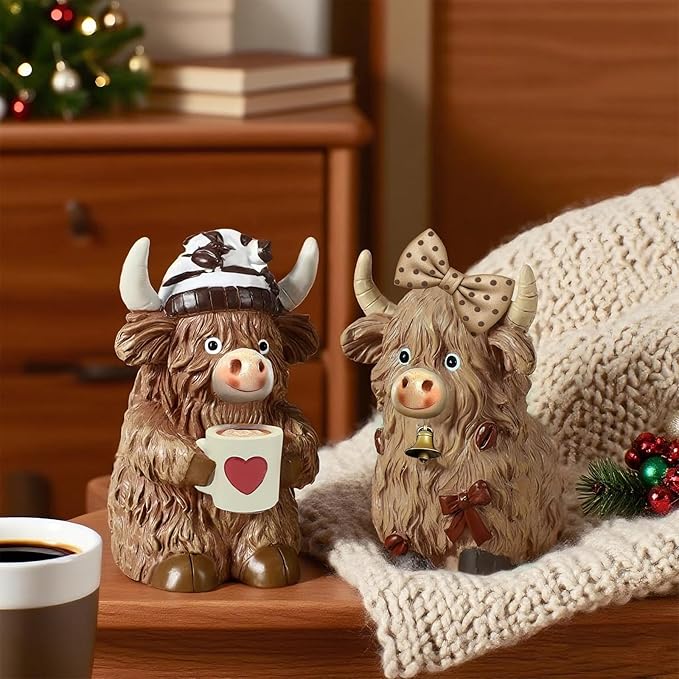 2 Pack Christmas Highland Cow Resin Figurine Decor Coffee Theme Highland Cow Gnomes Starfish Resin Statue for Garden Table Shelf Kitchen Home Coffee Bar Decor Calf Gnome Herd Gifts