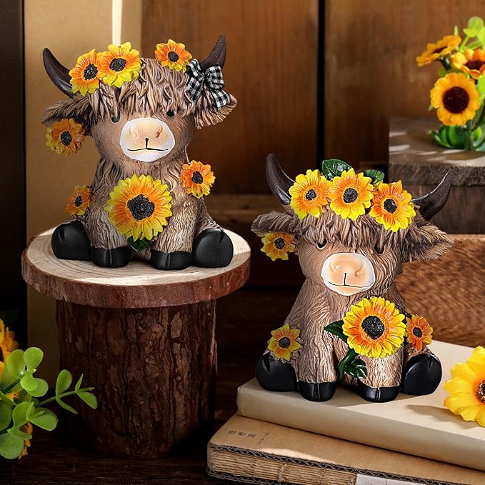 Wesiti 2 Pcs Sunflower Highland Cow Figurines Christmas Highland Cow Gift Gnomes Scottish Resin Statue Calf Lovers Gifts for Xmas Home Garden Kitchen Office Tiered Tray Table Decor(Sunflower)